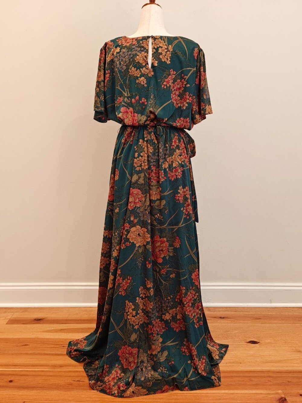Baltic Born Agnes Satin Maxi Dress Womens 1XL Dark Green Floral Slit Tie NEW - Picture 6 of 15